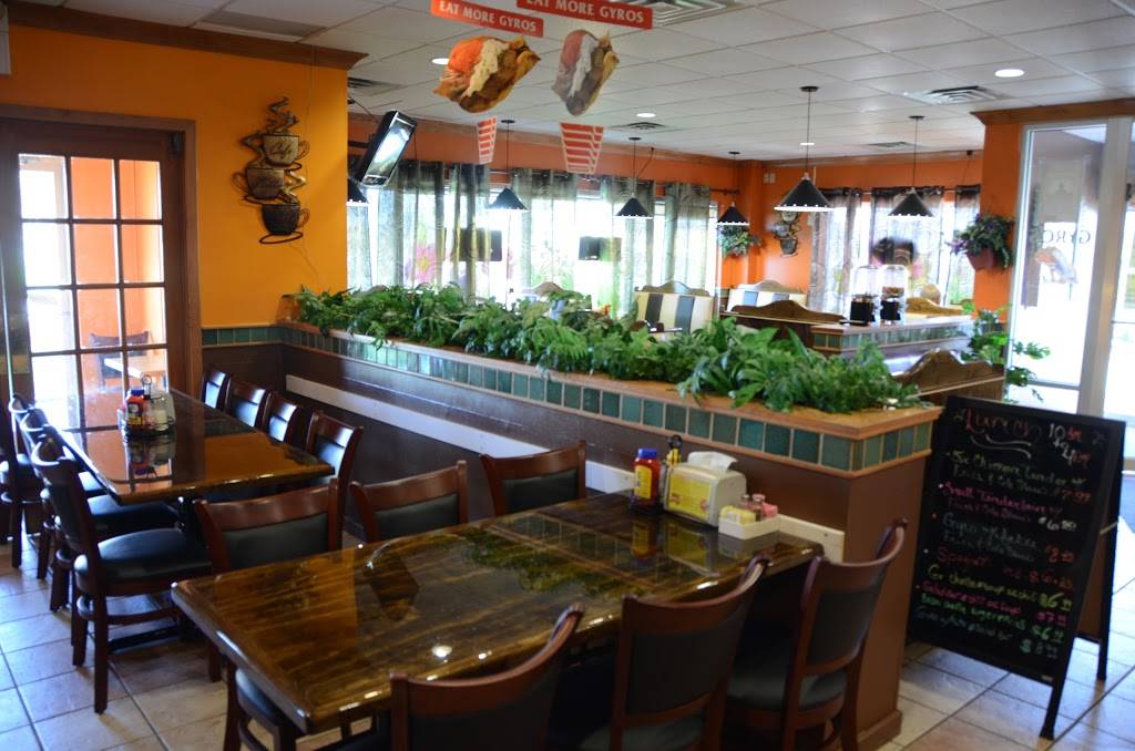 Victors Gyros & Pancake House | restaurant | 700 S Tillotson Ave, Muncie, IN 47304, USA | 7652881777 OR +1 765-288-1777