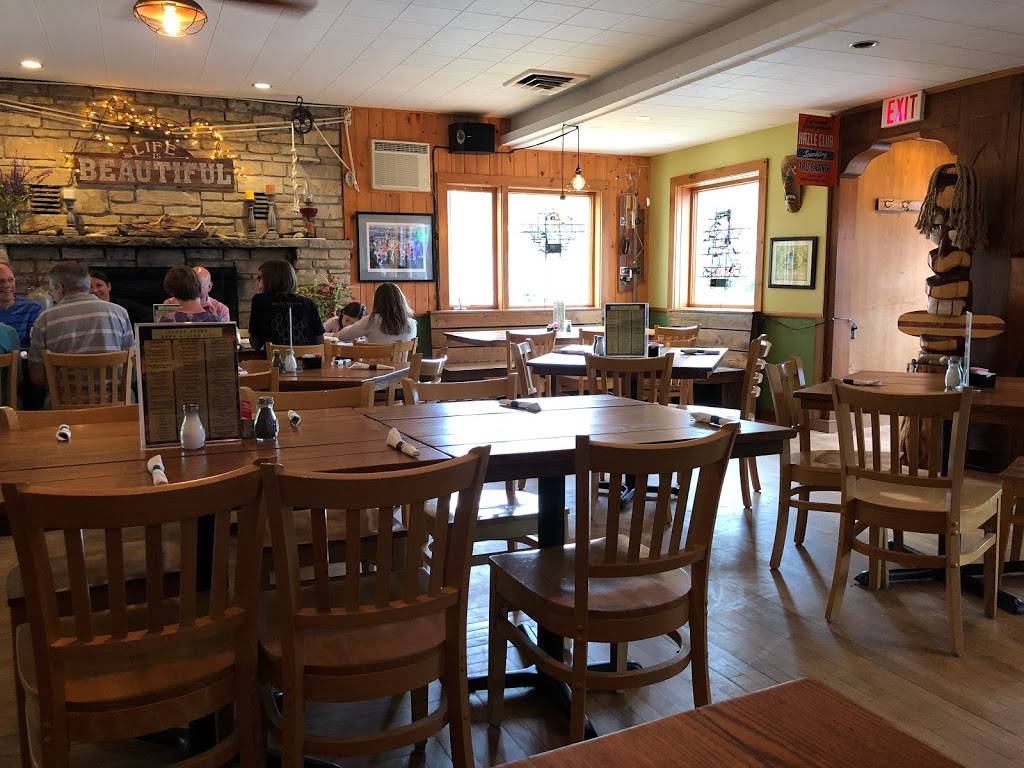 Island Fever Rum Bar & Grill | restaurant | 6301 WI-57, Sturgeon Bay, WI 54235, USA | 9208232700 OR +1 920-823-2700