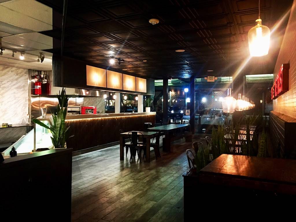 Lucifers Pizza | restaurant | 6104 Sunset Blvd, Los Angeles, CA 90028, USA | 3233193132 OR +1 323-319-3132