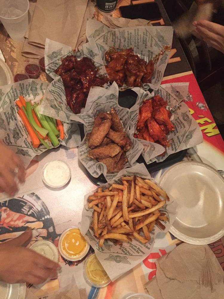 Wingstop | restaurant | 2356 SE Green Oaks Blvd Ste 190, Arlington, TX 76018, USA | 8174179464 OR +1 817-417-9464