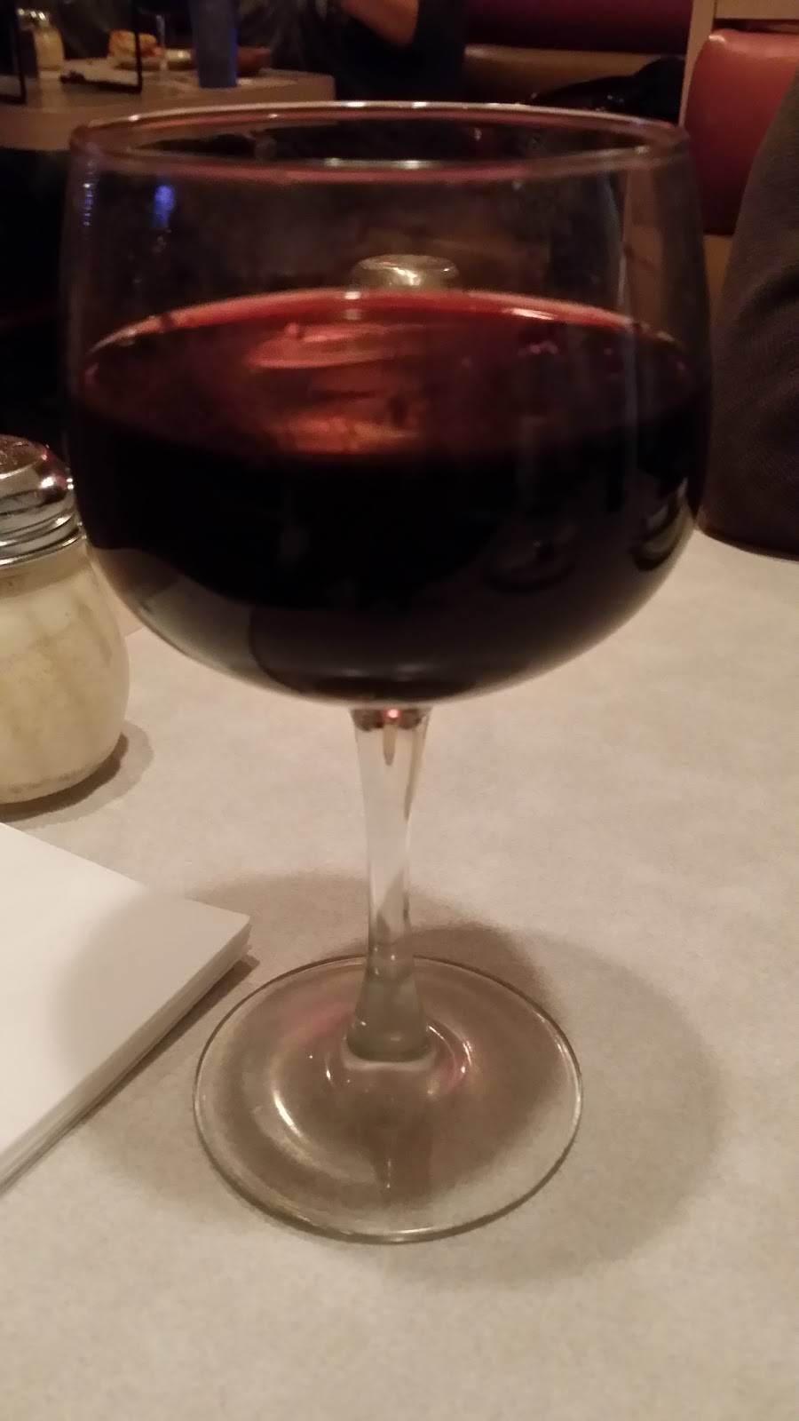 Leahs Italian Restaurant | restaurant | S63W13640 W Janesville Rd, Muskego, WI 53150, USA | 4144256161 OR +1 414-425-6161