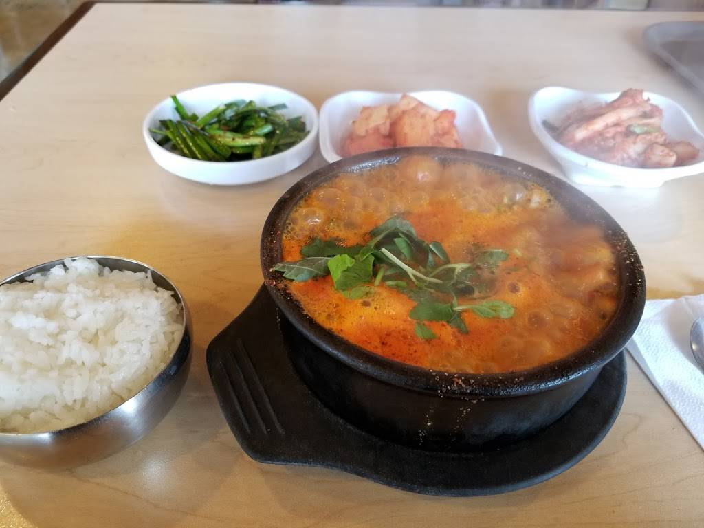 Moobongri | restaurant | 1300 San Pedro St, Los Angeles, CA 90015, USA | 2137470551 OR +1 213-747-0551