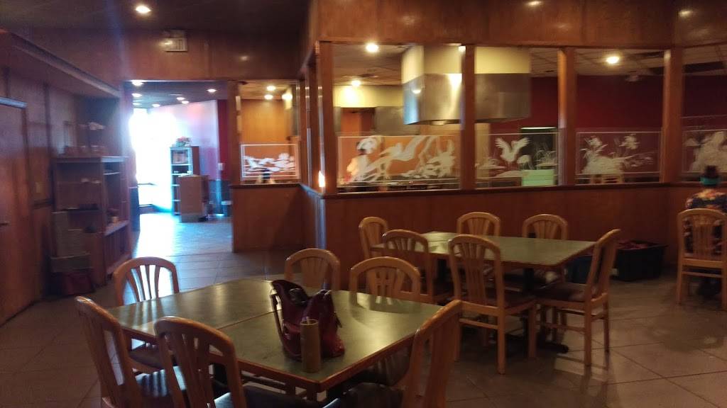 Hibachi Japanese Steakhouse | restaurant | 21699 Lorain Rd, Cleveland, OH 44126, USA | 4403563033 OR +1 440-356-3033