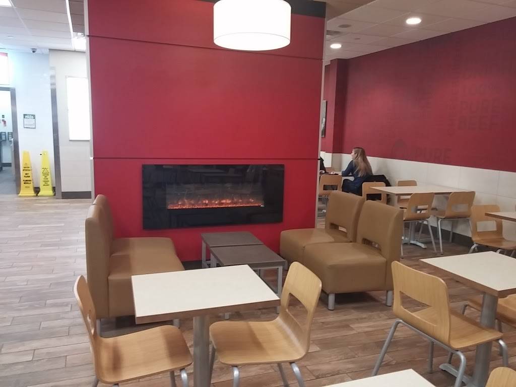 Wendys | restaurant | 2501 Victoria Park Ave, Scarborough, ON M1T 1A1, Canada | 4164972622 OR +1 416-497-2622