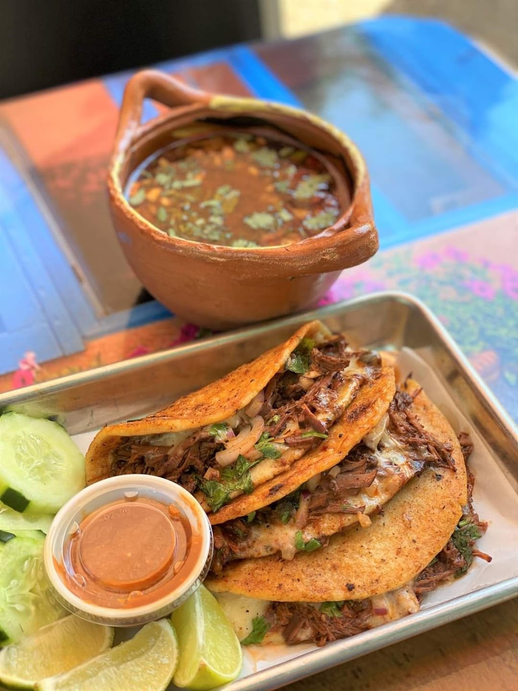 Fridas Tacos | restaurant | 1601 Singleton Blvd, Dallas, TX 75212, USA | 2147300199 OR +1 214-730-0199