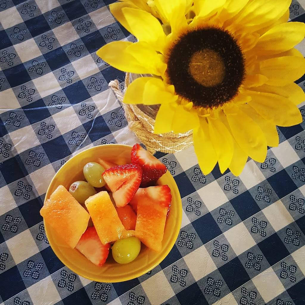 Keystone Diner | restaurant | 2344 E 53rd St, Indianapolis, IN 46220, USA | 3172552288 OR +1 317-255-2288