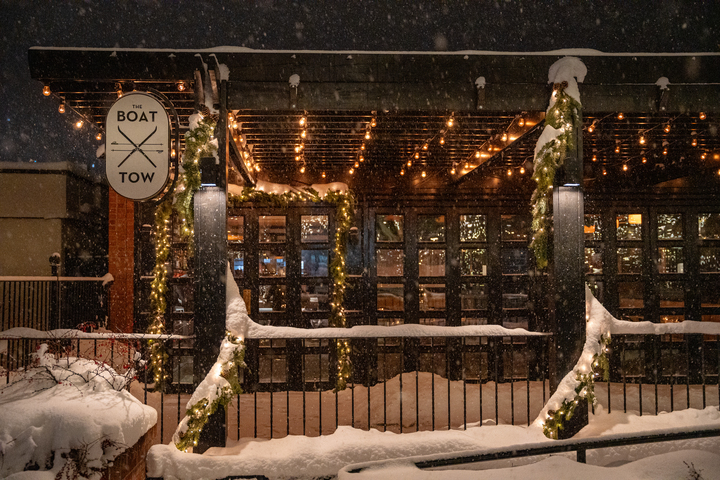 The Boat Tow | restaurant | 315 E Hyman Ave, Aspen, CO 81611, USA | 9704250643 OR +1 970-425-0643