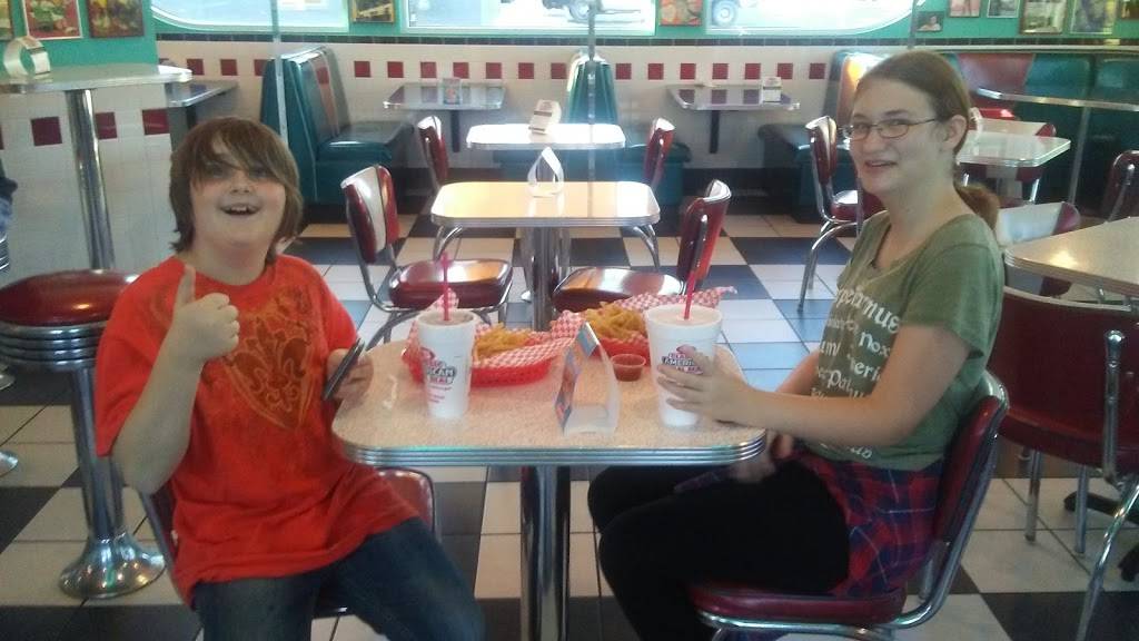 Spangles | restaurant | 531 S Andover Rd, Andover, KS 67002, USA | 3167332600 OR +1 316-733-2600