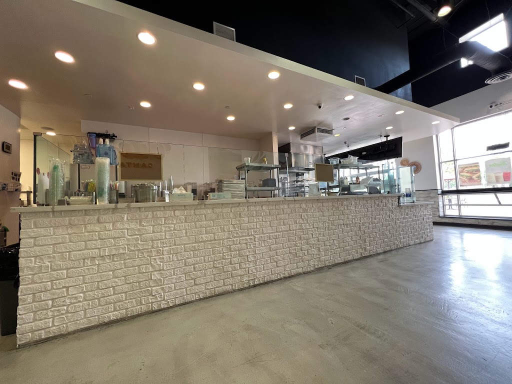 Bite Mi Asian Kitchen | cafe | 2775 N Main St, Santa Ana, CA 92705, USA | 7145435143 OR +1 714-543-5143