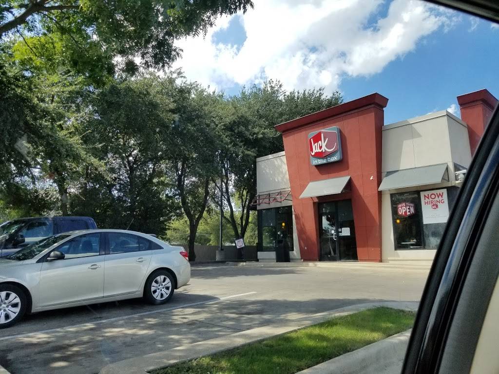 Jack in the Box | restaurant | 5025 S Lancaster Rd, Dallas, TX 75216, USA | 2143766722 OR +1 214-376-6722