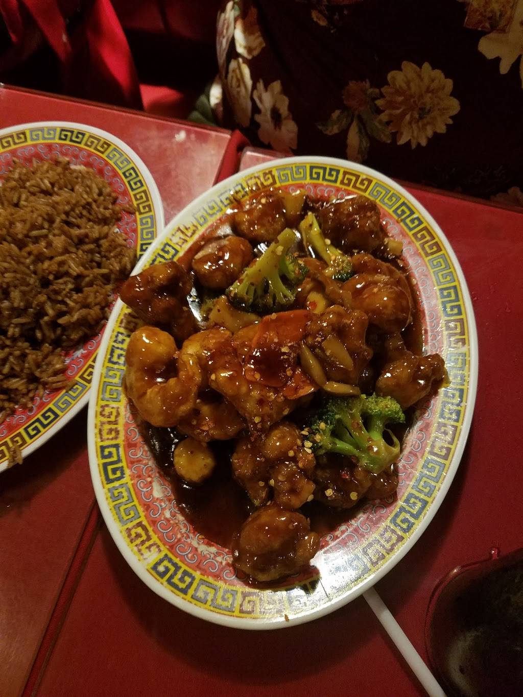 Long River Restaurant | restaurant | 2835 Riverside Dr, Danville, VA 24540, USA | 4347996770 OR +1 434-799-6770