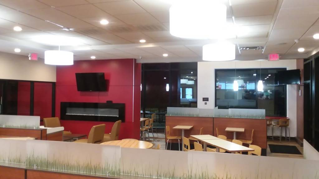 Wendys | restaurant | 1717 Spring Green Blvd, Katy, TX 77494, USA | 2817588547 OR +1 281-758-8547