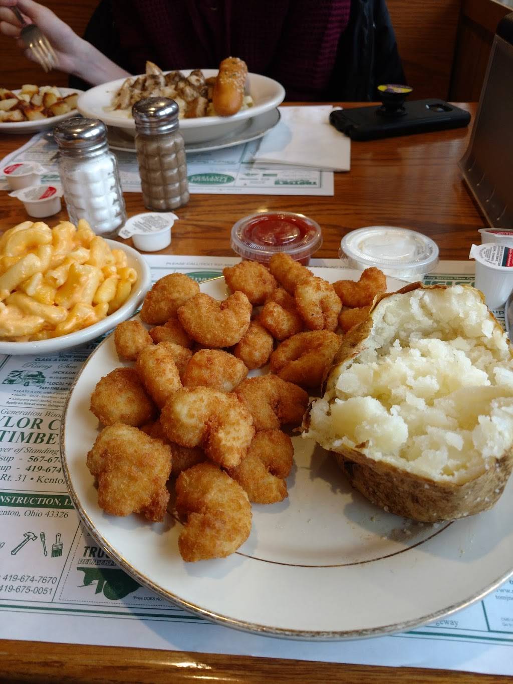 Plaza Inn Restaurant | restaurant | 491 S Main St, Mt Victory, OH 43340, USA | 9373542851 OR +1 937-354-2851