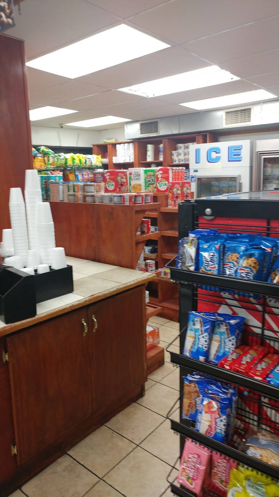 In & Out Deli | restaurant | 498 Nassau Rd, Roosevelt, NY 11575, USA | 5163792600 OR +1 516-379-2600