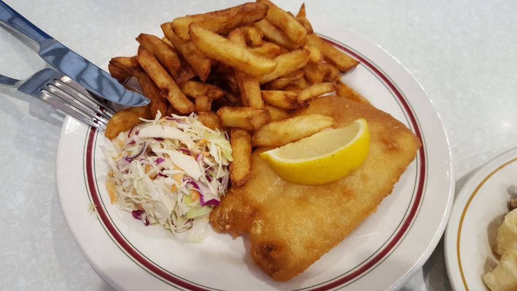 Viking Fish & Chips | restaurant | 826 The Queensway, Etobicoke, ON M8Z 1N5, Canada | 4162592051 OR +1 416-259-2051