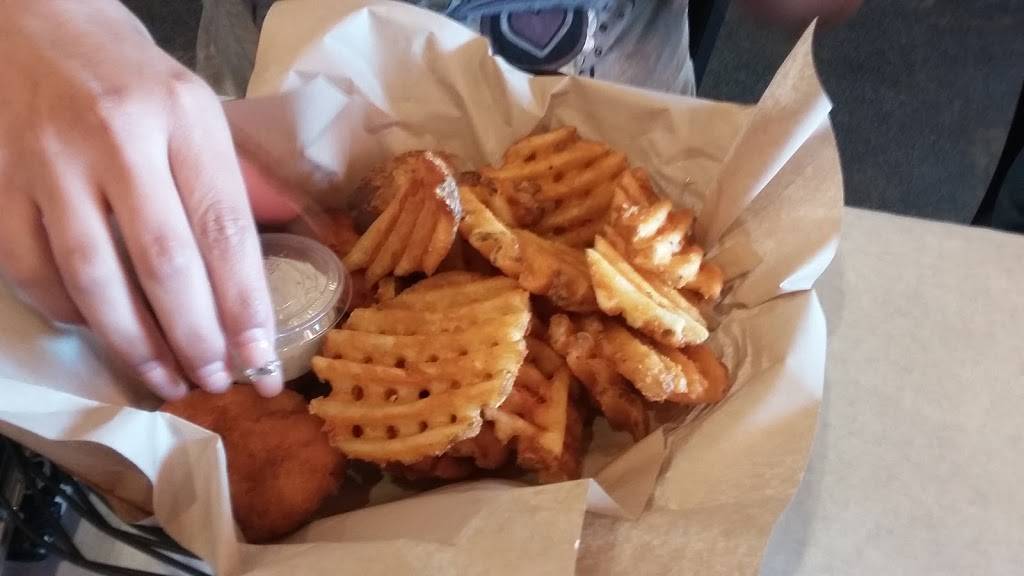 Rockin Crawfish | restaurant | 9777 Chapman Ave, Garden Grove, CA 92841, USA | 6572335944 OR +1 657-233-5944