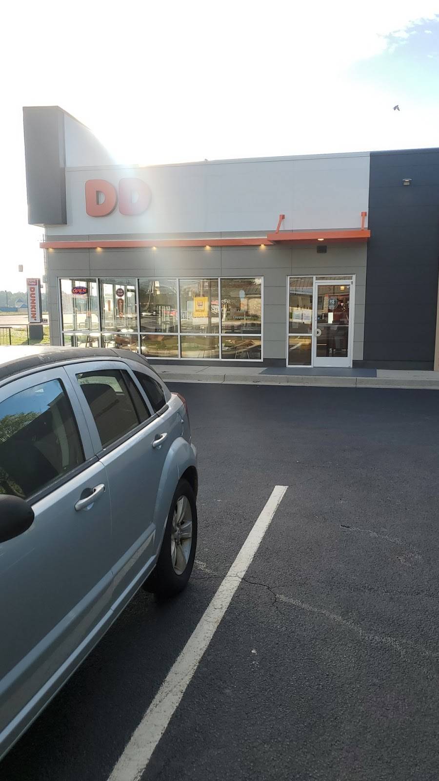 Dunkin | bakery | 5620 Fairburn Rd, Douglasville, GA 30134, USA | 7705448920 OR +1 770-544-8920