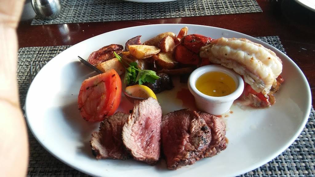 McCormick & Schmicks Seafood & Steaks | restaurant | 3965 New Bond St, Columbus, OH 43219, USA | 6144763663 OR +1 614-476-3663