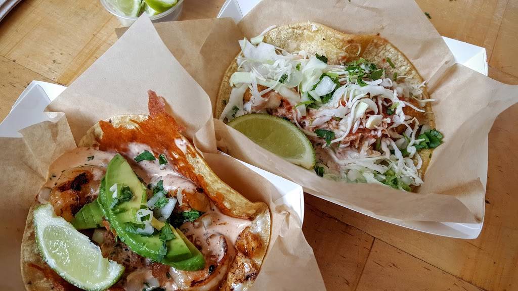 Rubios Coastal Grill | restaurant | 252 N El Camino Real, Encinitas, CA 92024, USA | 7606327395 OR +1 760-632-7395