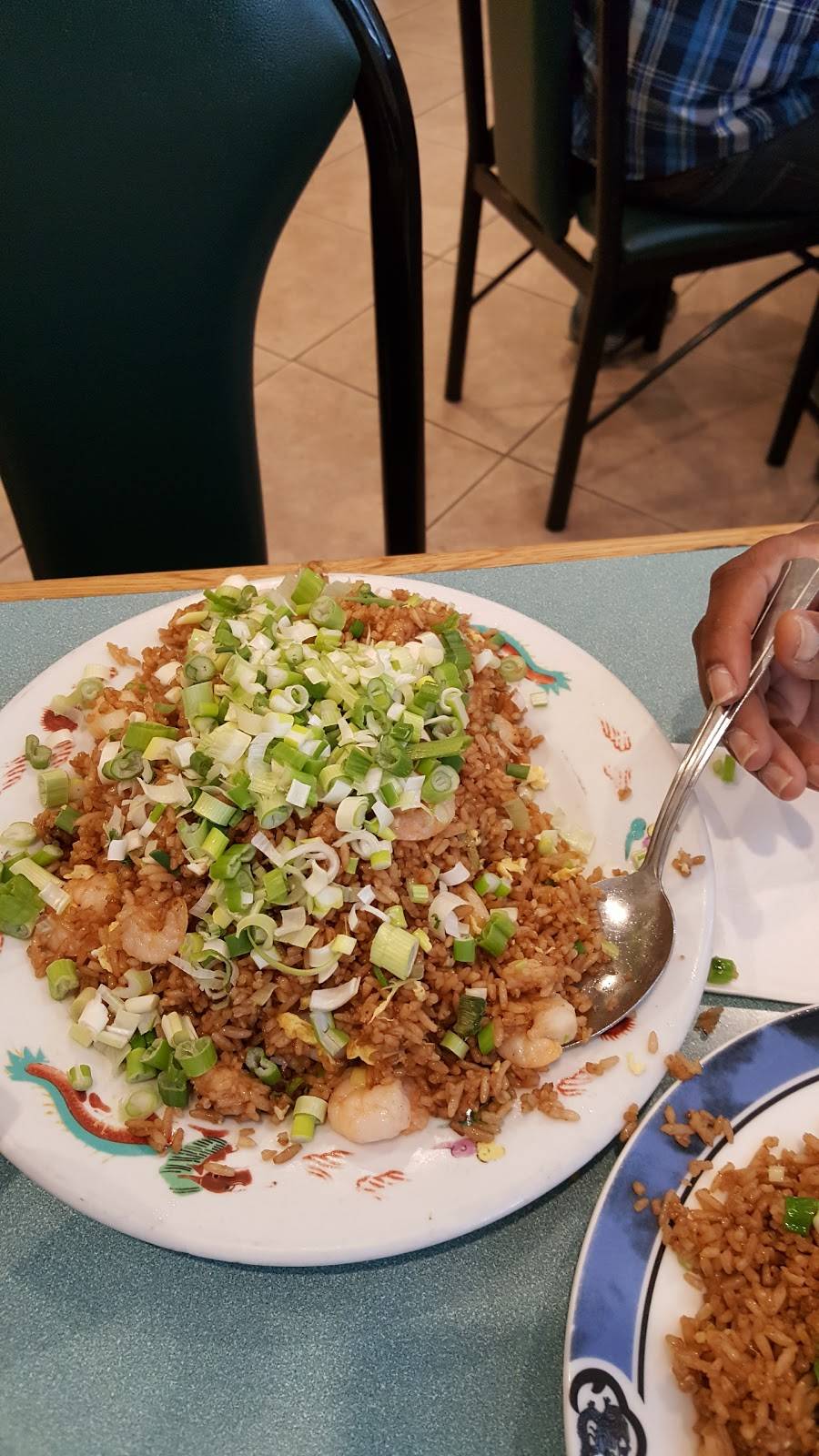 Chus Garden | restaurant | 1101 S Prairie Ave, Inglewood, CA 90301, USA | 3106721137 OR +1 310-672-1137