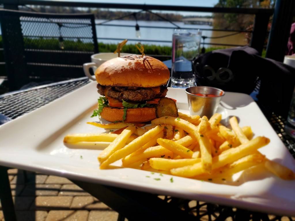 Raffas | restaurant | 1660 W Lake Houston Pkwy Suite 103, Kingwood, TX 77339, USA | 2813601436 OR +1 281-360-1436