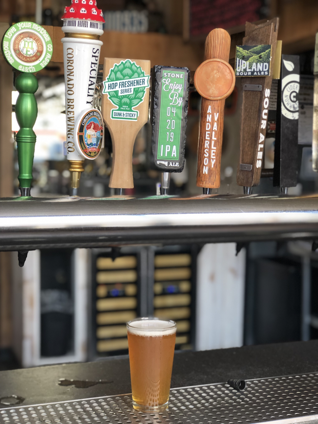 The Alley | night club | 5027 CA-140, Mariposa, CA 95338, USA | 2097424848 OR +1 209-742-4848