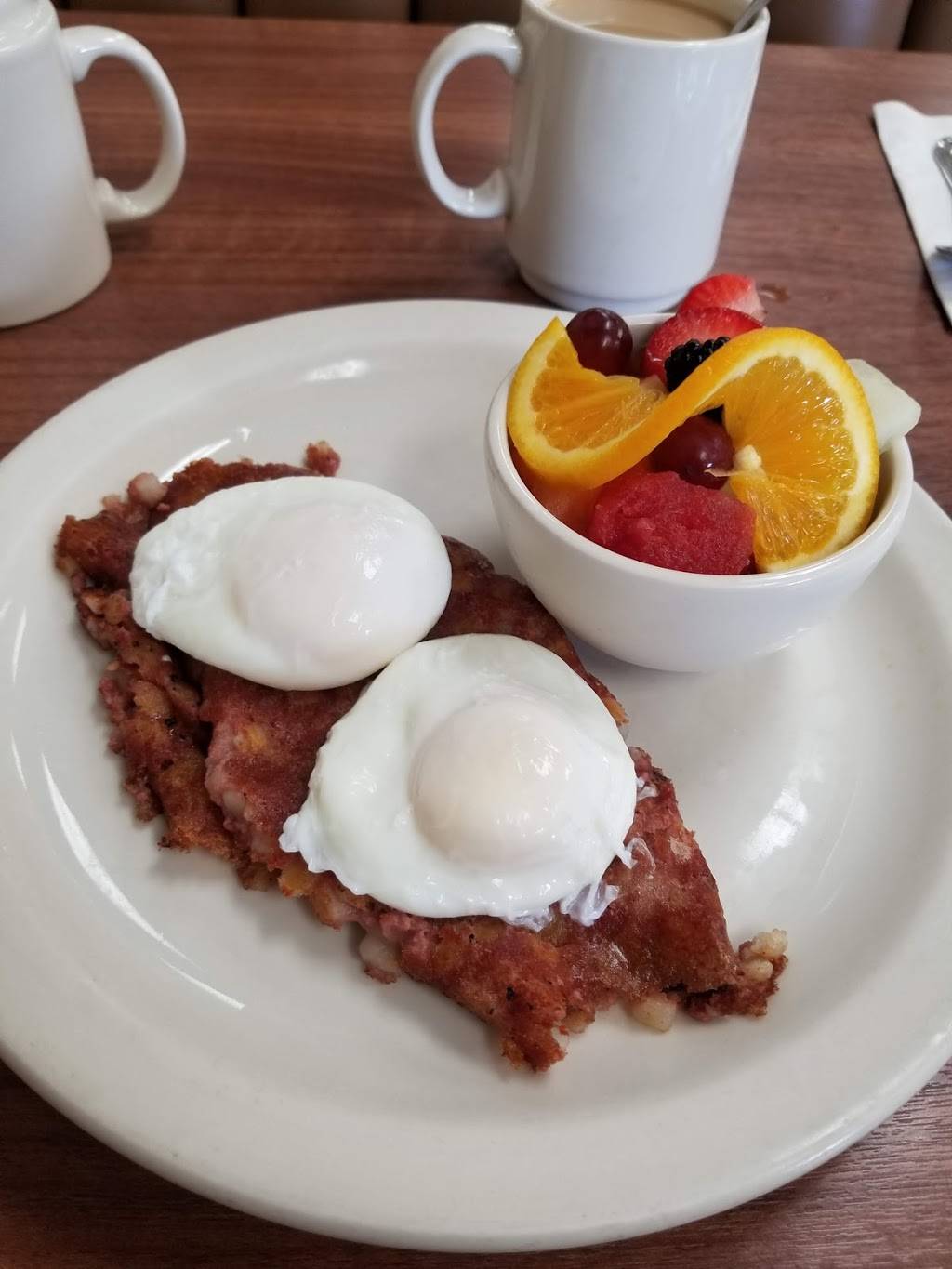 Eggs N Things | restaurant | 4020 E Main St # B72, Ventura, CA 93003, USA | 8056423190 OR +1 805-642-3190