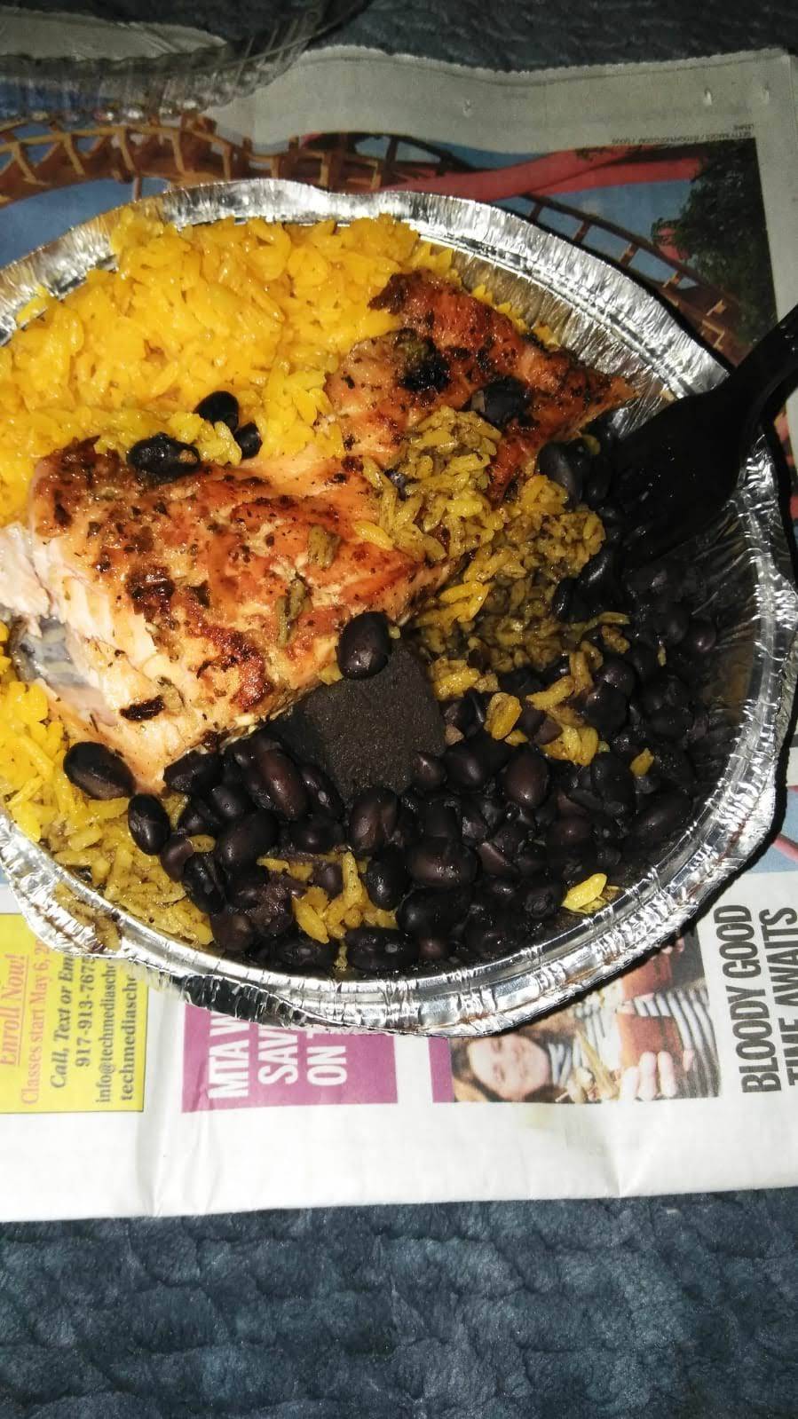 Grinis Grill | bakery | 100 W 143rd St # A, New York, NY 10030, USA | 2126946274 OR +1 212-694-6274