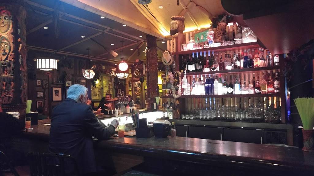 Trader Sams Enchanted Tiki Bar | restaurant | 1150 Magic Way, Anaheim, CA 92802, USA | 7147813463 OR +1 714-781-3463
