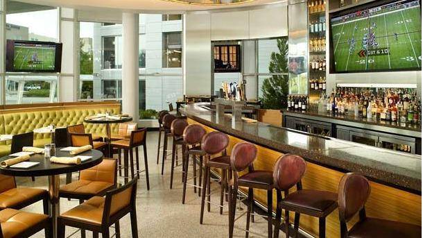 Champions | restaurant | 2020 Convention Center Concourse, Atlanta, GA 30337, USA | 4047631544 OR +1 404-763-1544