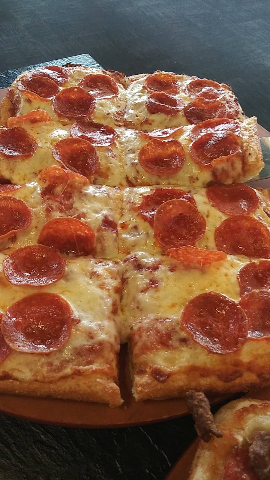 Pizza Hut | meal takeaway | 995 Fairmount Ave, Jamestown, NY 14701, USA | 7164848800 OR +1 716-484-8800