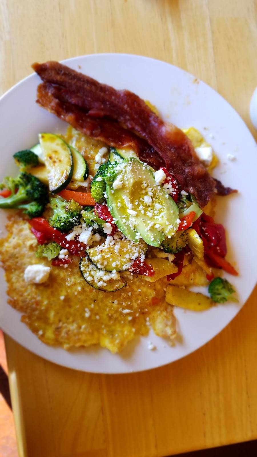 Roots Catering & Restaurant | restaurant | 3221 Esplanade, Chico, CA 95973, USA | 5308914500 OR +1 530-891-4500