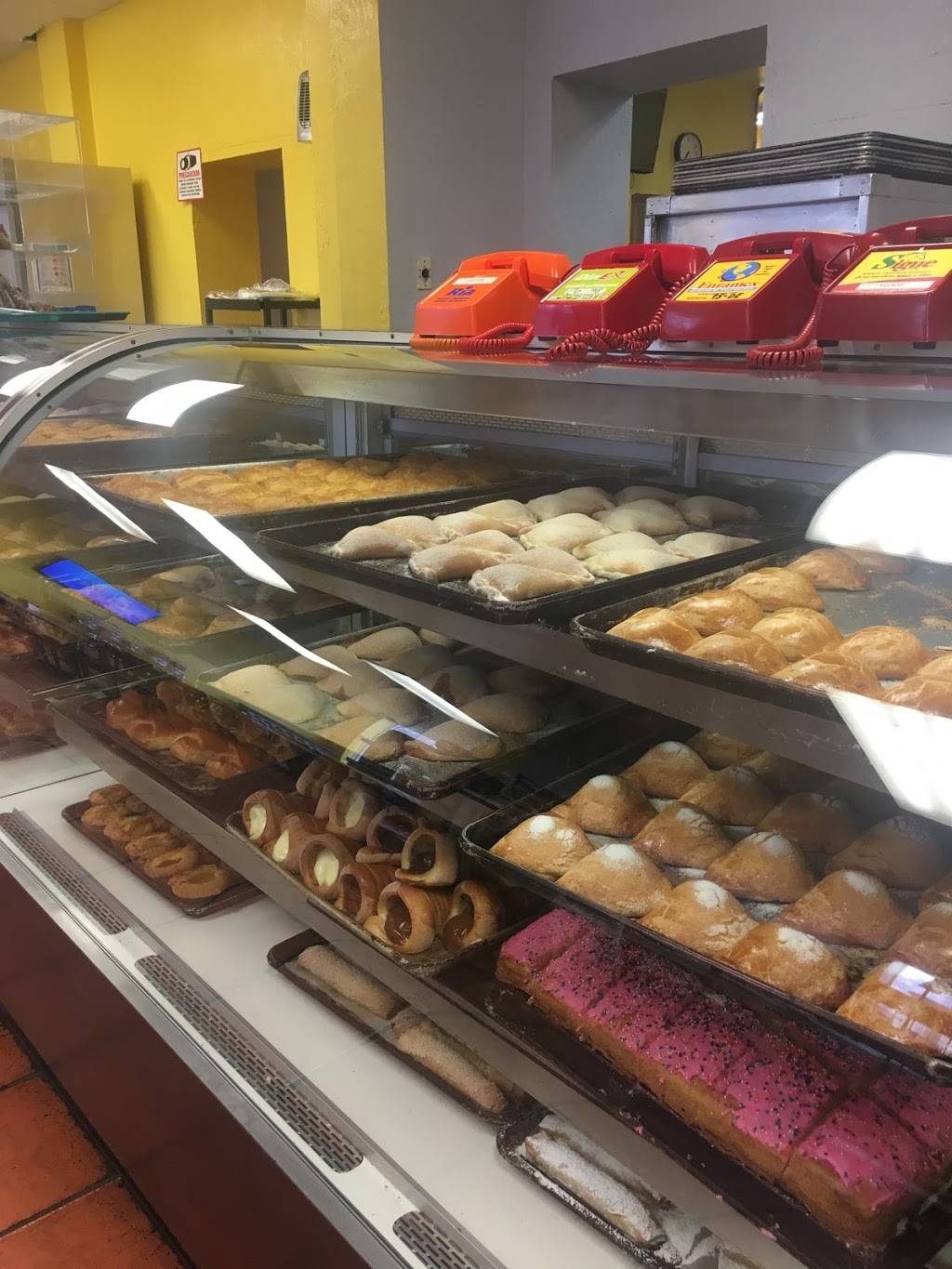 Emmanuels Bakery | bakery | 500 E 45th Ave, Denver, CO 80216, USA | 3032926799 OR +1 303-292-6799