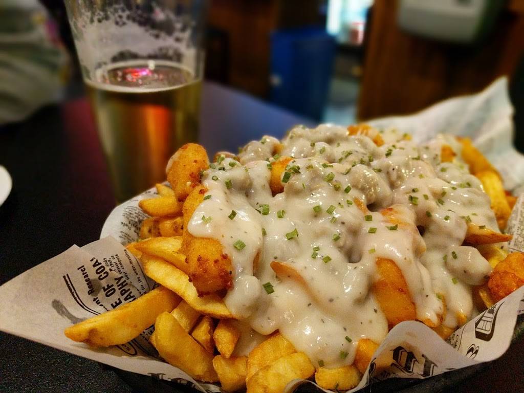 Red Goat Bar & Grill | restaurant | 170 Central Ave N, Watkins, MN 55389, USA | 3207644628 OR +1 320-764-4628