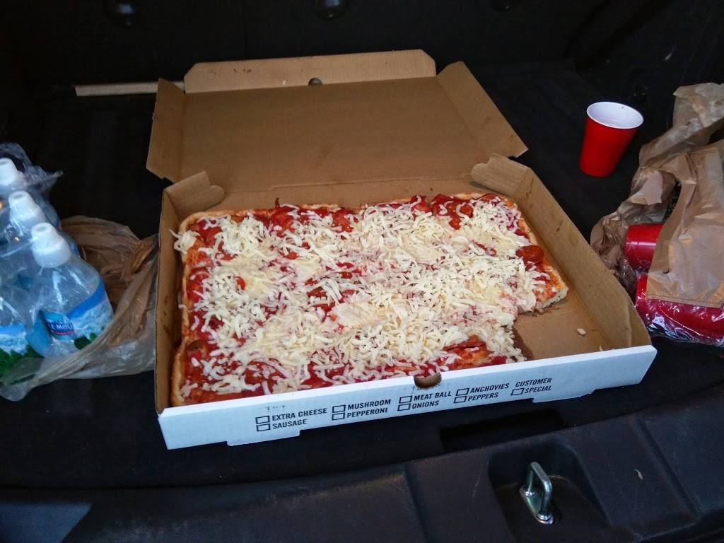 Brunos Pizza | restaurant | 2605 Sunset Blvd, Steubenville, OH 43952, USA | 7402661800 OR +1 740-266-1800