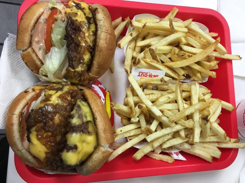 In-N-Out Burger | restaurant | 761 N 1st St, Burbank, CA 91502, USA | 8007861000 OR +1 800-786-1000