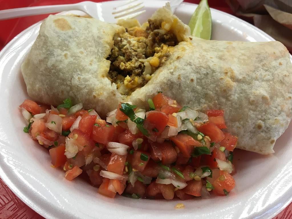 Carnival Fresh Mex | restaurant | 645 Griswold St, Detroit, MI 48226, USA | 3132231400 OR +1 313-223-1400