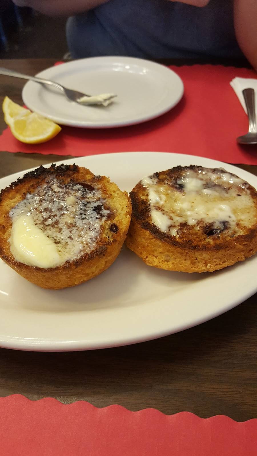 Inbetween Cafe | restaurant | 56 English Plaza, Red Bank, NJ 07701, USA | 7327419684 OR +1 732-741-9684