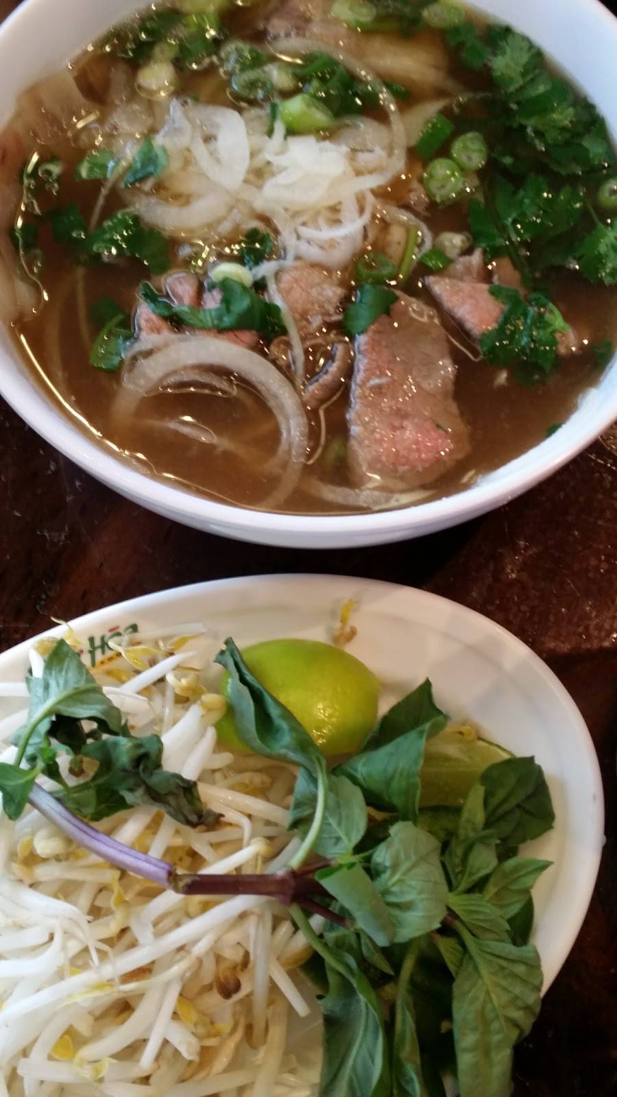 Pho Hoa and Jazen Tea | restaurant | 1120 Galaxy Dr NE A, Lacey, WA 98516, USA | 3605298082 OR +1 360-529-8082