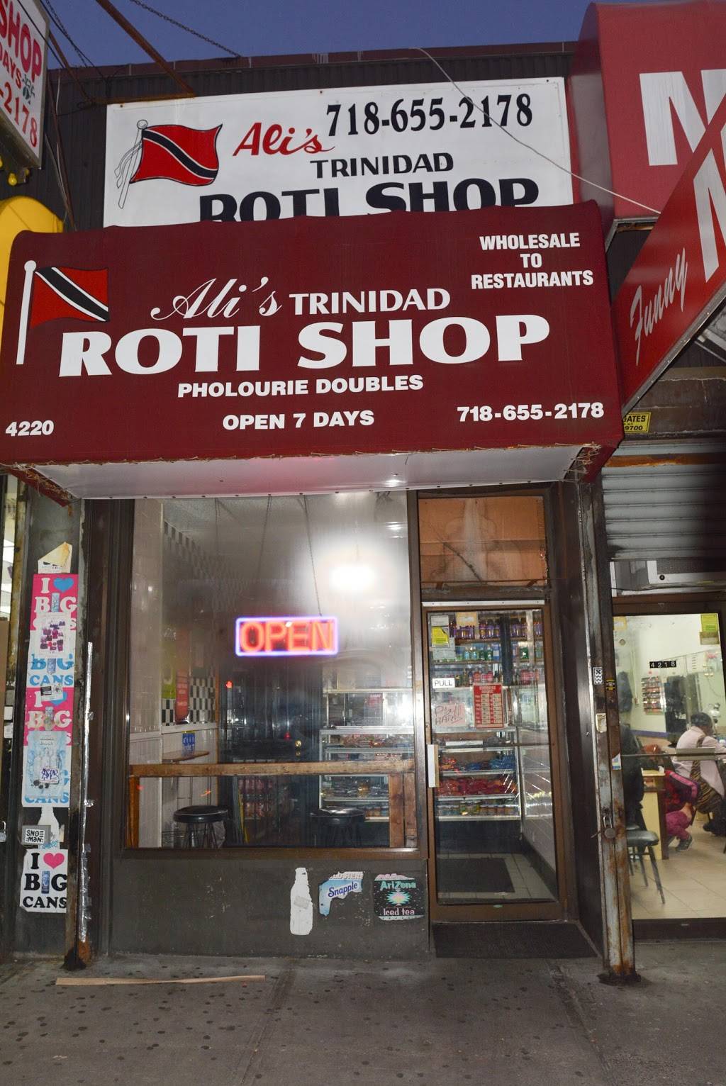 Alis Roti Shop | restaurant | 4220 White Plains Rd, Bronx, NY 10466, USA | 7186552178 OR +1 718-655-2178