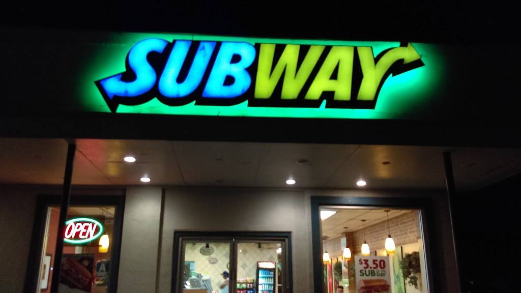 Subway | restaurant | 1921 24th St, Bakersfield, CA 93301, USA | 6618630124 OR +1 661-863-0124