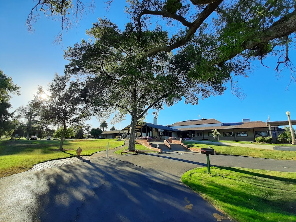 Yolo Fliers Club | restaurant | 17980 Co Rd 94B, Woodland, CA 95695, USA | 5306620281 OR +1 530-662-0281