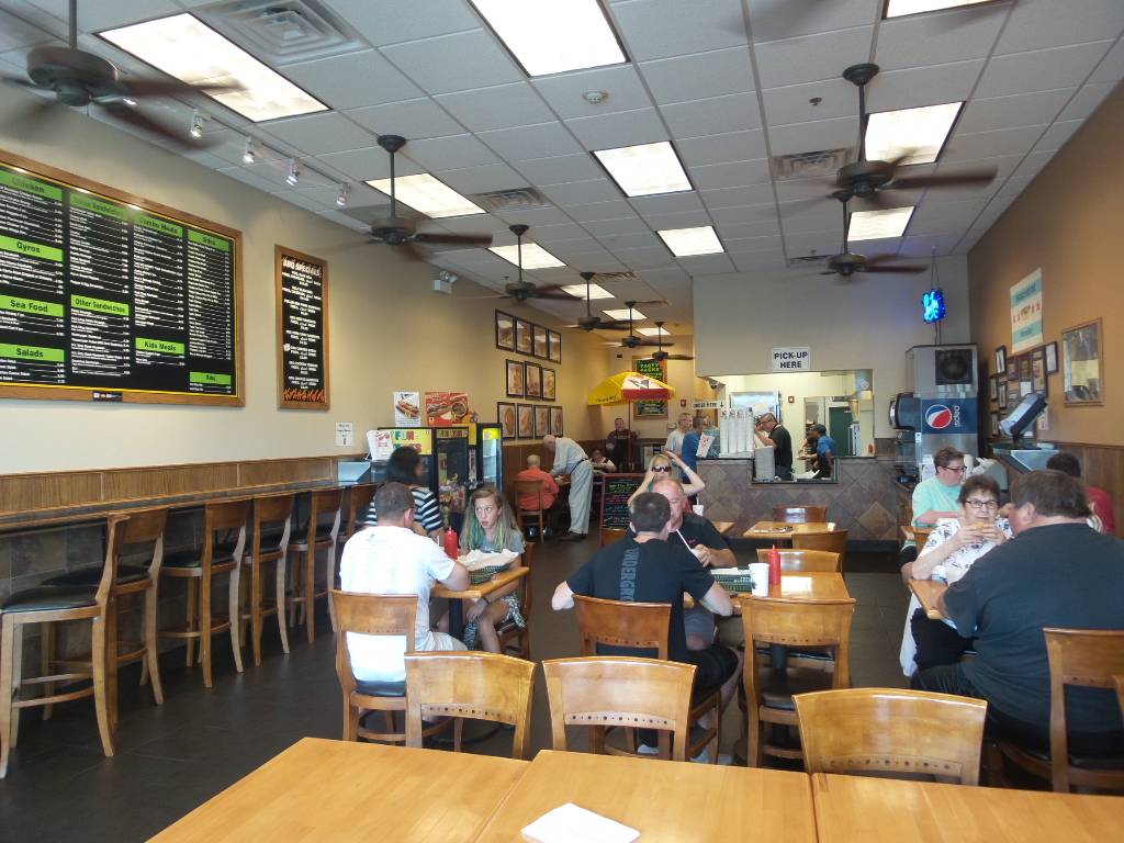 Big Sammys Hot Dogs | restaurant | 132 Biesterfield Rd, Elk Grove Village, IL 60007, USA | 8478061114 OR +1 847-806-1114