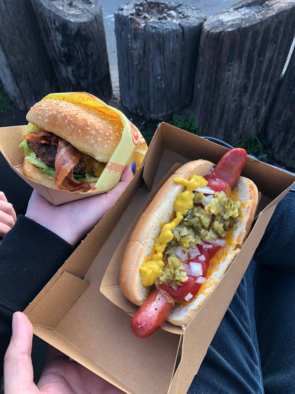 Jody Maronis Sausage Kingdom | restaurant | 2011 Ocean Front Walk, Venice, CA 90291, USA | 3108225639 OR +1 310-822-5639