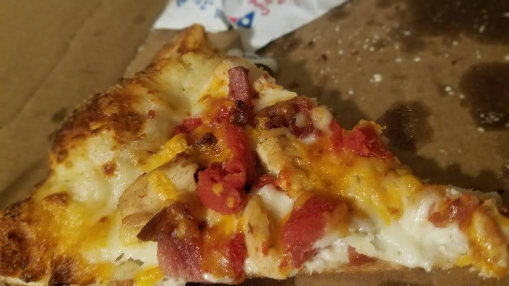 Dominos Pizza | meal delivery | 711 N Spring St, Beaver Dam, WI 53916, USA | 9203560551 OR +1 920-356-0551