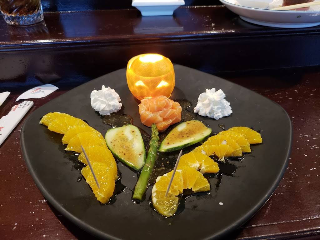 Love Boat Sushi | restaurant | 26480 Ynez Rd, Temecula, CA 92591, USA | 9512969808 OR +1 951-296-9808