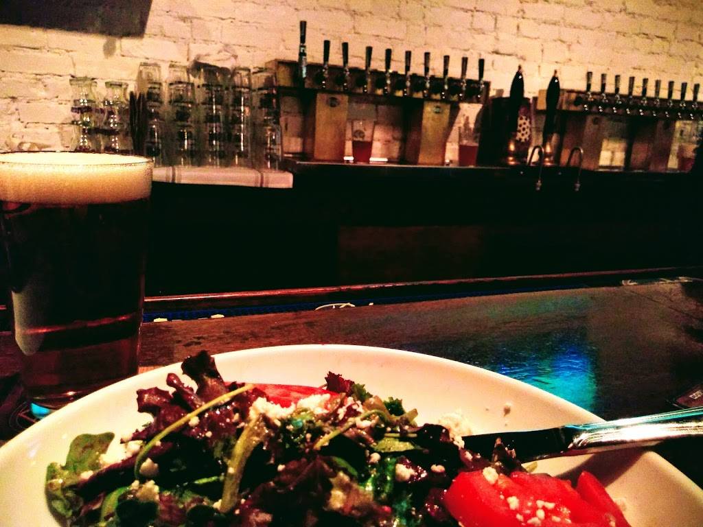 Mount Airy Tap Room | restaurant | 300 W Mt Pleasant Ave, Philadelphia, PA 19119, USA | 2677666668 OR +1 267-766-6668