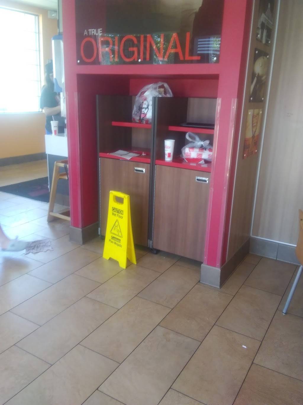 KFC | restaurant | 1765 W 4700 S, Salt Lake City, UT 84118, USA | 8019820905 OR +1 801-982-0905