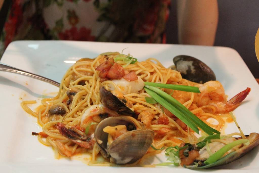 Atlantis Seafood & Steak | restaurant | 2284 Kalakaua Ave #201, Honolulu, HI 96815, USA | 8089226868 OR +1 808-922-6868