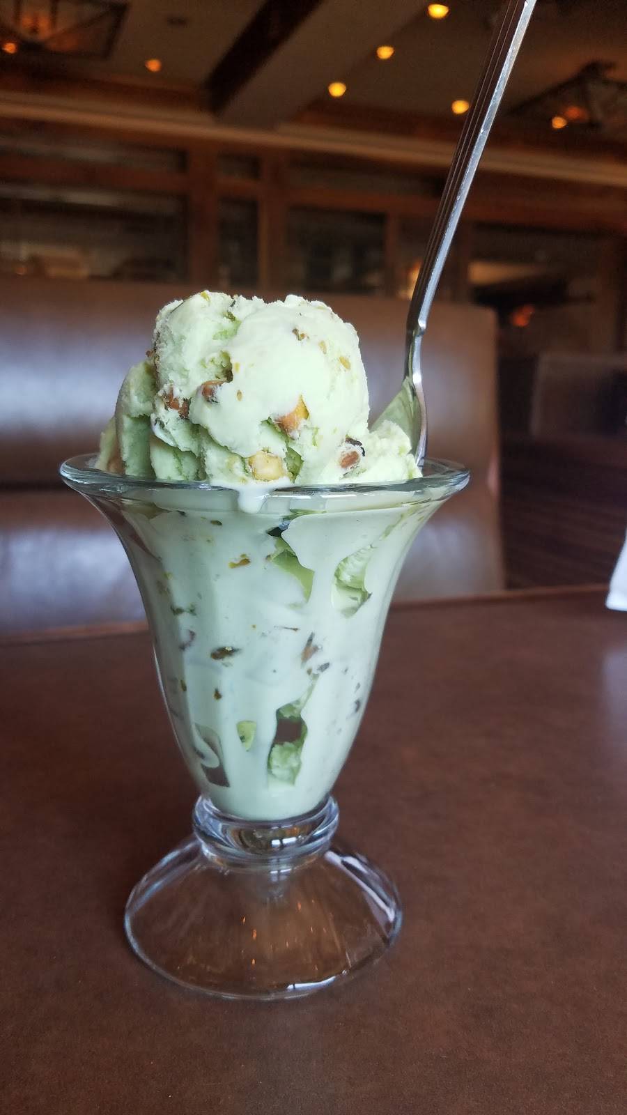 Nauvoo Grill Club | restaurant | 121 Fair Haven Rd, Fair Haven, NJ 07704, USA | 7327478777 OR +1 732-747-8777